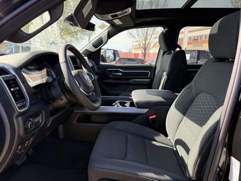 New 2026 RAM 1500 Big Horn AWD/4WD image 14