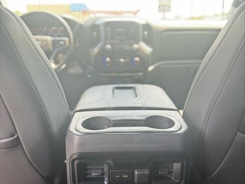 Used 2019 Chevrolet Silverado 1500 LT Trail Boss AWD/4WD image 15