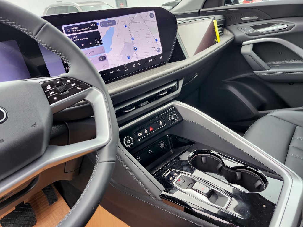 New 2026 Audi Q5 Premium Plus AWD/4WD image 11