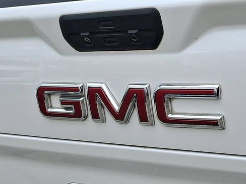 Used 2021 GMC Sierra 1500 Denali AWD/4WD image 30