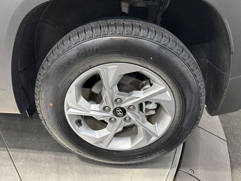 Certified 2024 Hyundai Tucson SEL AWD/4WD image 10