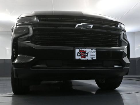 Used 2023 Chevrolet Suburban RST AWD/4WD image 54