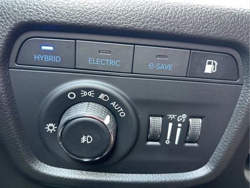 Certified 2022 Jeep Grand Cherokee Overland AWD/4WD image 25