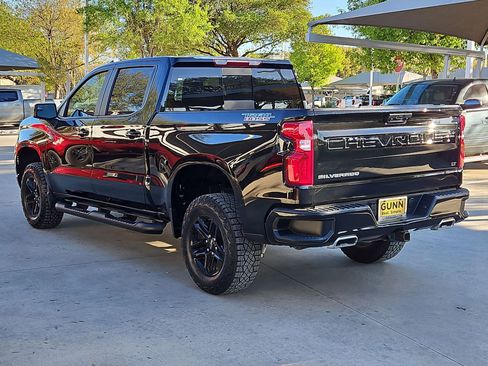 Used 2024 Chevrolet Silverado 1500 LT Trail Boss w/ Convenience Package II image 5