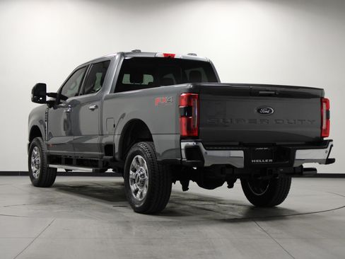 Used 2024 Ford F250 Lariat w/ Chrome Package image 6