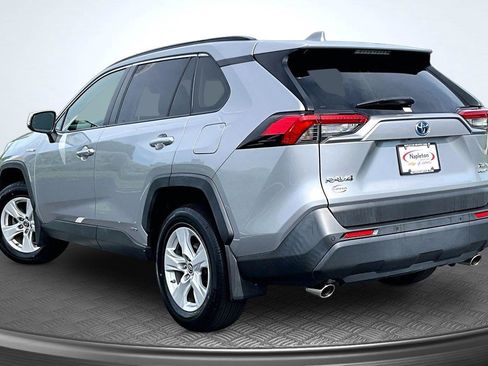Used 2019 Toyota RAV4 XLE w/ Convenience Package AWD/4WD image 14