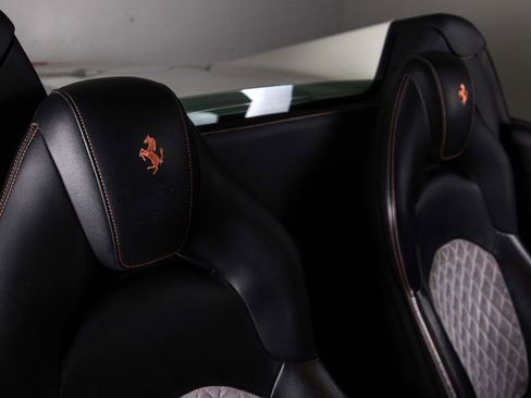 Used 2016 Ferrari 488 Spider Spider image 15