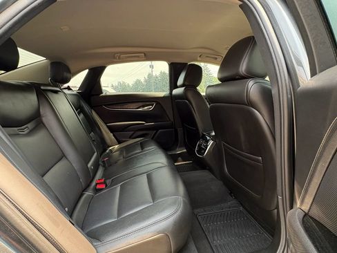 Used 2019 Cadillac XTS Luxury FWD image 33