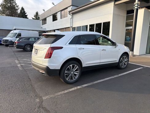 Used 2021 Cadillac XT5 Premium Luxury w/ Platinum Package image 5