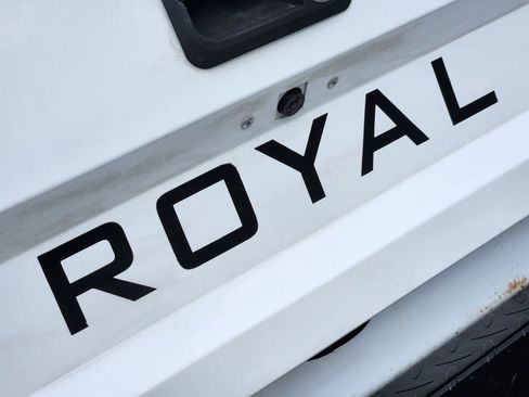 Used 2024 Ford F250 XL image 14