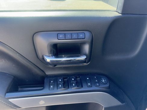 Used 2017 Chevrolet Silverado 1500 LTZ Z71 w/ LTZ Plus Package image 6