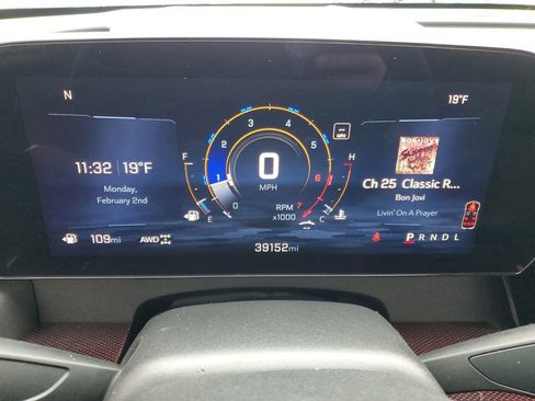 Used 2024 Chevrolet Traverse Z71 image 10