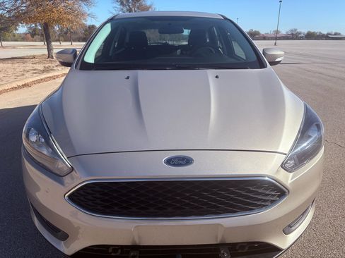 Used 2018 Ford Focus SEL image 16