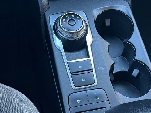 Used 2022 Ford Escape SE w/ SE Sport Appearance Package image 20