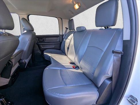 Used 2019 RAM 1500 Express image 12