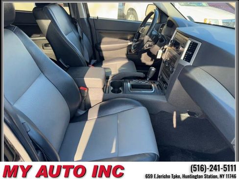 Used 2008 Jeep Grand Cherokee Laredo image 28