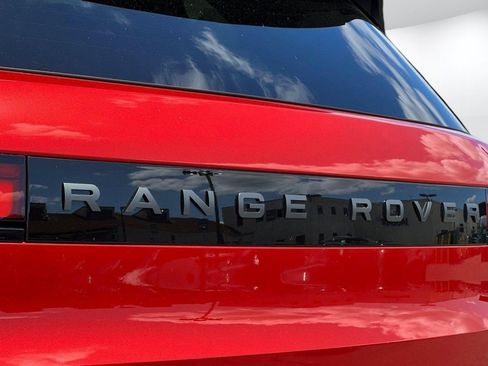 New 2026 Land Rover Range Rover Sport Dynamic SE AWD/4WD image 24