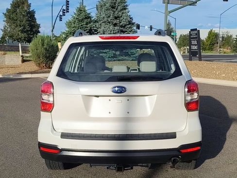Used 2015 Subaru Forester 2.5i w/ Alloy Wheel Package AWD/4WD image 4