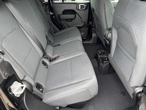New 2026 Jeep Gladiator Mojave AWD/4WD image 15