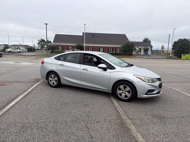 Used 2017 Chevrolet Cruze LS FWD image 3