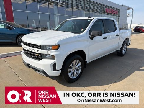 Used 2019 Chevrolet Silverado 1500 Custom w/ Custom Convenience Package image 1