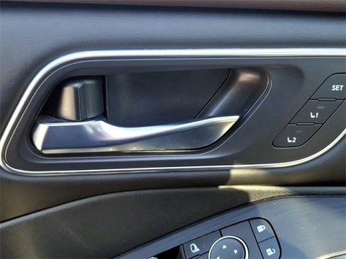 Used 2021 Nissan Rogue SL w/ Premium Package image 34