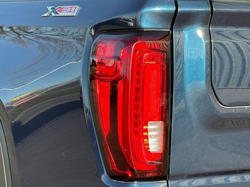 Used 2023 GMC Sierra 1500 SLT w/ SLT Premium Package image 27