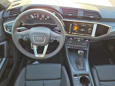 New 2025 Audi Q3 2.0T Premium Plus image 14