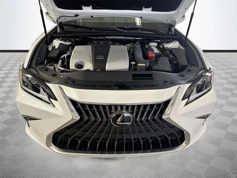 Used 2025 Lexus ES 350 w/ Premium Package FWD image 30