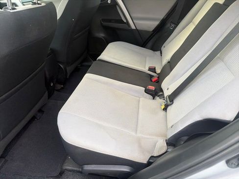 Used 2016 Toyota RAV4 XLE image 13