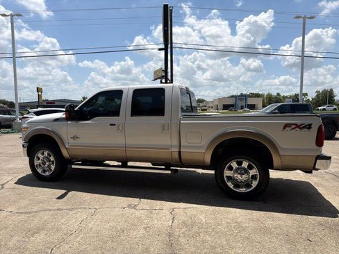 Used 2014 Ford F250 Lariat w/ Lariat Ultimate Package AWD/4WD image 9