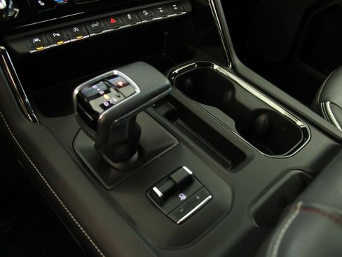 Certified 2024 GMC Sierra 1500 AT4X image 23