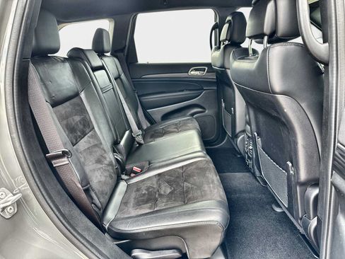 Used 2022 Jeep Grand Cherokee Laredo X AWD/4WD image 20
