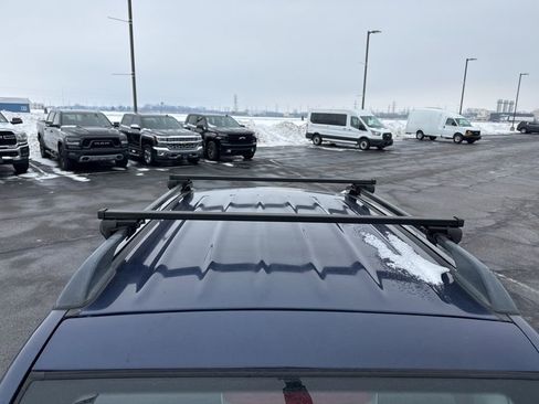 Used 2000 Chevrolet Tracker 4WD w/ Preferred Equipment Group 2 image 9