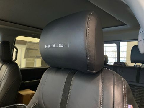 New 2026 Ford F250 Lariat w/ Black Appearance Package image 21