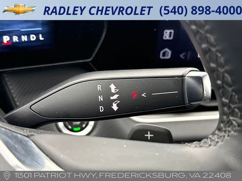 Used 2025 Chevrolet Equinox LT image 11