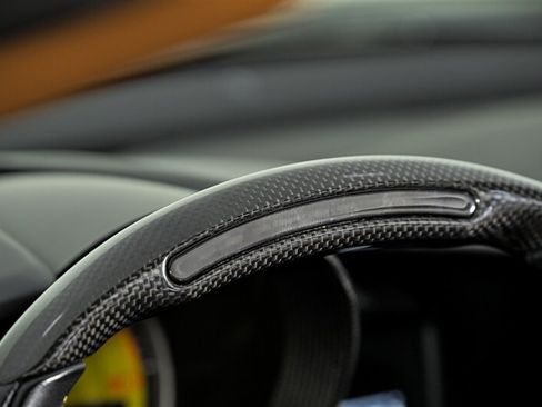 Used 2022 Ferrari F8 Tributo RWD image 24