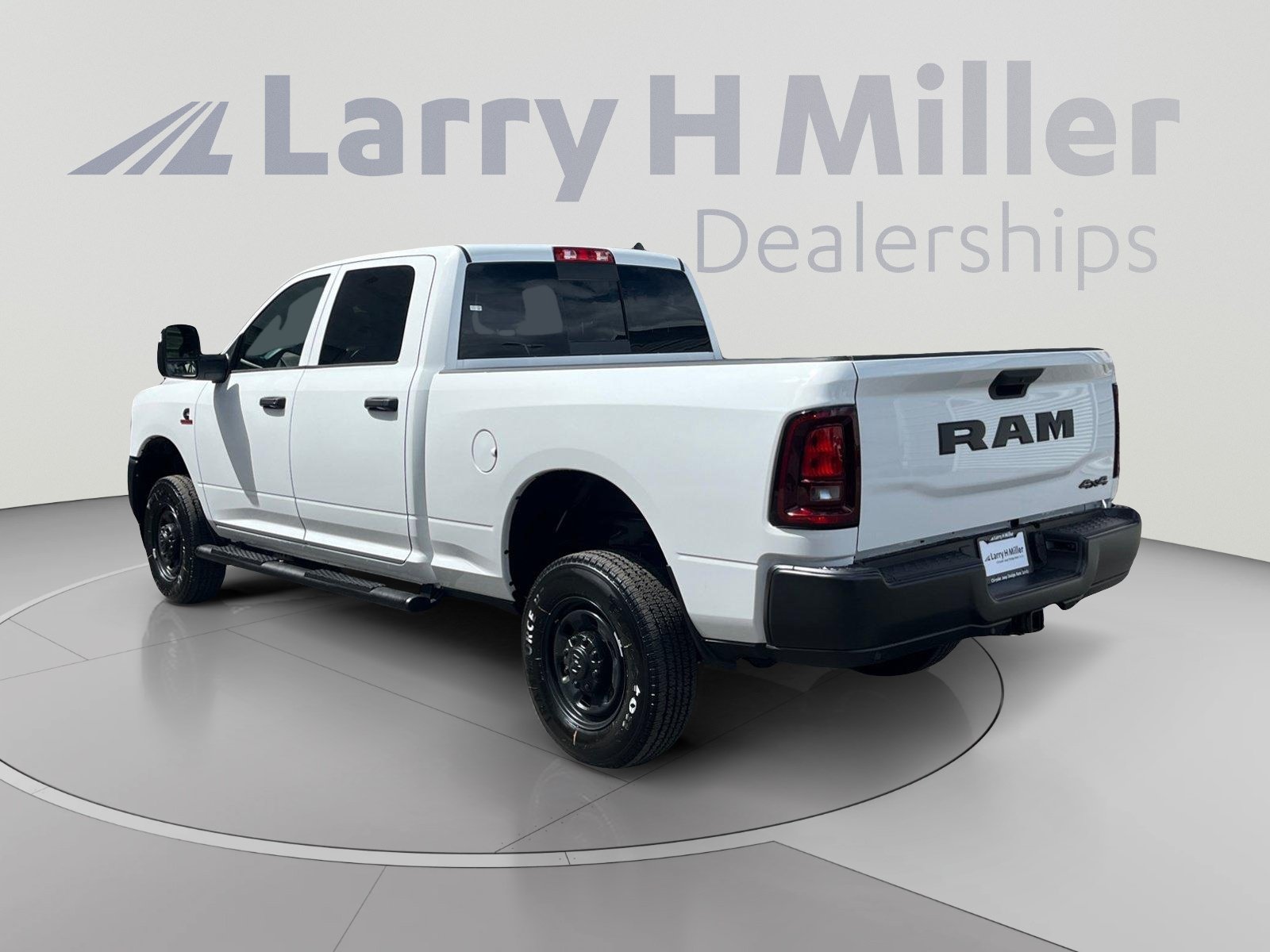New 2026 RAM 2500 Tradesman AWD/4WD image 3