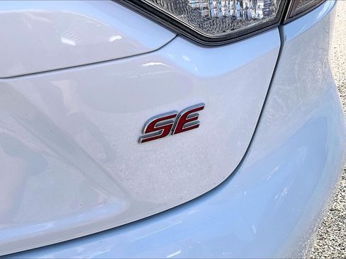 Used 2025 Toyota Corolla SE FWD image 8