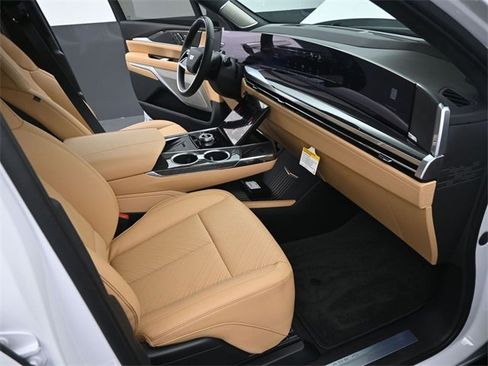 New 2025 Cadillac Escalade IQ Luxury 2 image 19