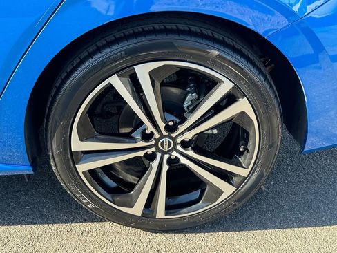 Used 2023 Nissan Sentra SR image 9