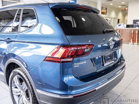 Used 2020 Volkswagen Tiguan SEL image 14
