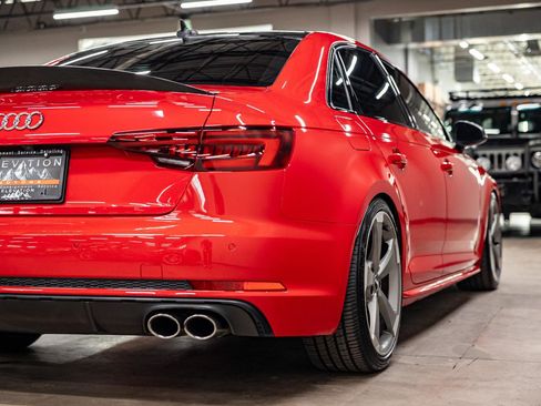 Used 2019 Audi S4 Premium Plus w/ Premium Plus Package AWD/4WD image 34