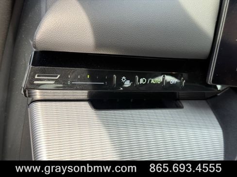 Used 2026 BMW 530i xDrive image 27