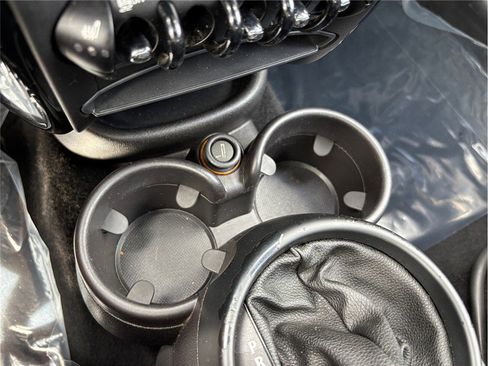 Used 2016 MINI Cooper Countryman S image 29