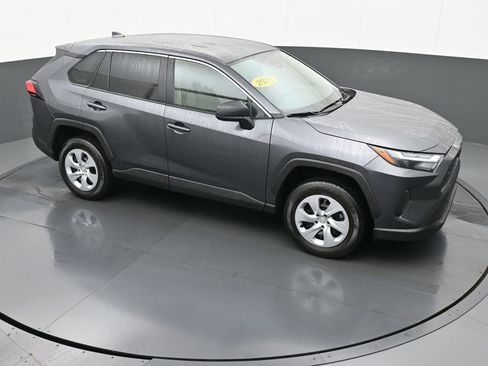 Used 2025 Toyota RAV4 LE image 30