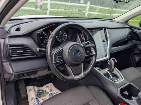 Used 2022 Subaru Outback Premium AWD/4WD image 19