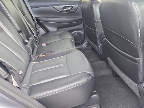 Used 2016 Nissan Rogue SL w/ SL Premium Package AWD/4WD image 19