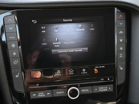 Used 2023 INFINITI QX50 Luxe AWD/4WD image 28