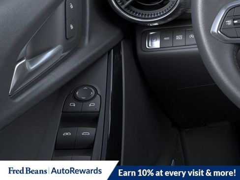 New 2026 Chevrolet Equinox LT AWD/4WD image 26